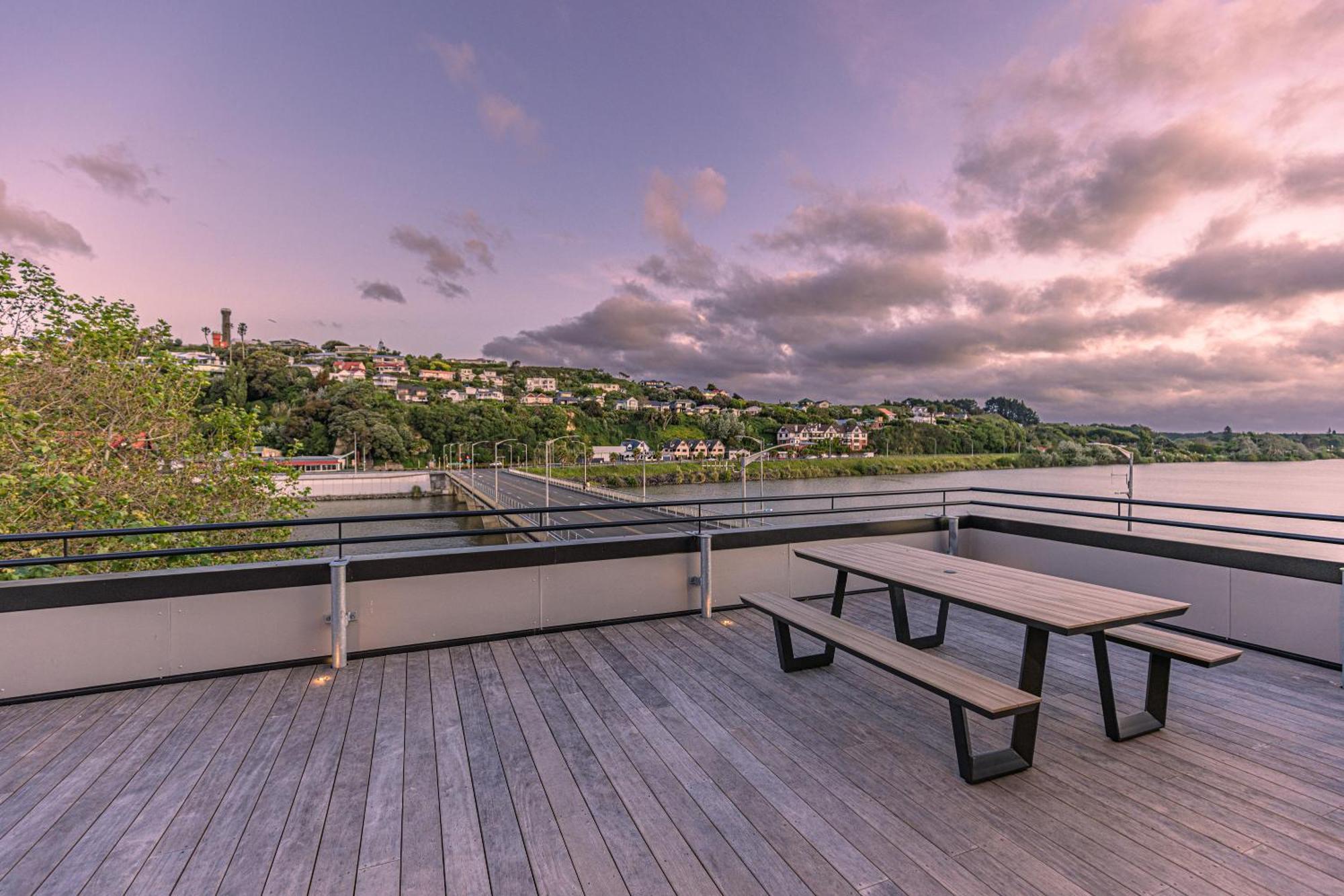 Johnston Apartments - Award-Winning Building, Your Unforgettable Stay Whanganui Exteriér fotografie